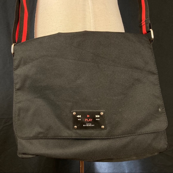 Givenchy Play parfume messenger bag - Picture 2 of 13